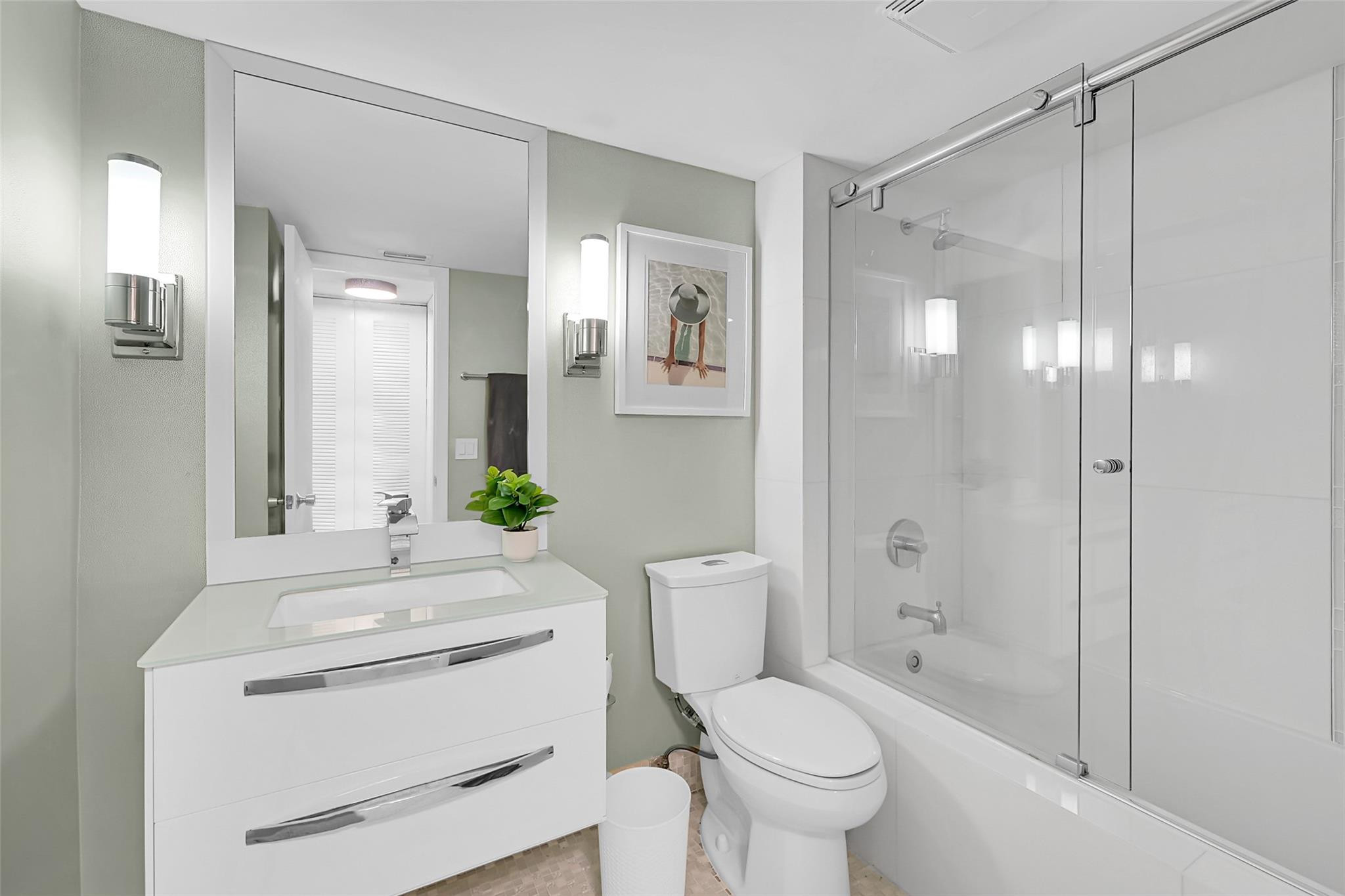 2660 Carambola Cir N 202