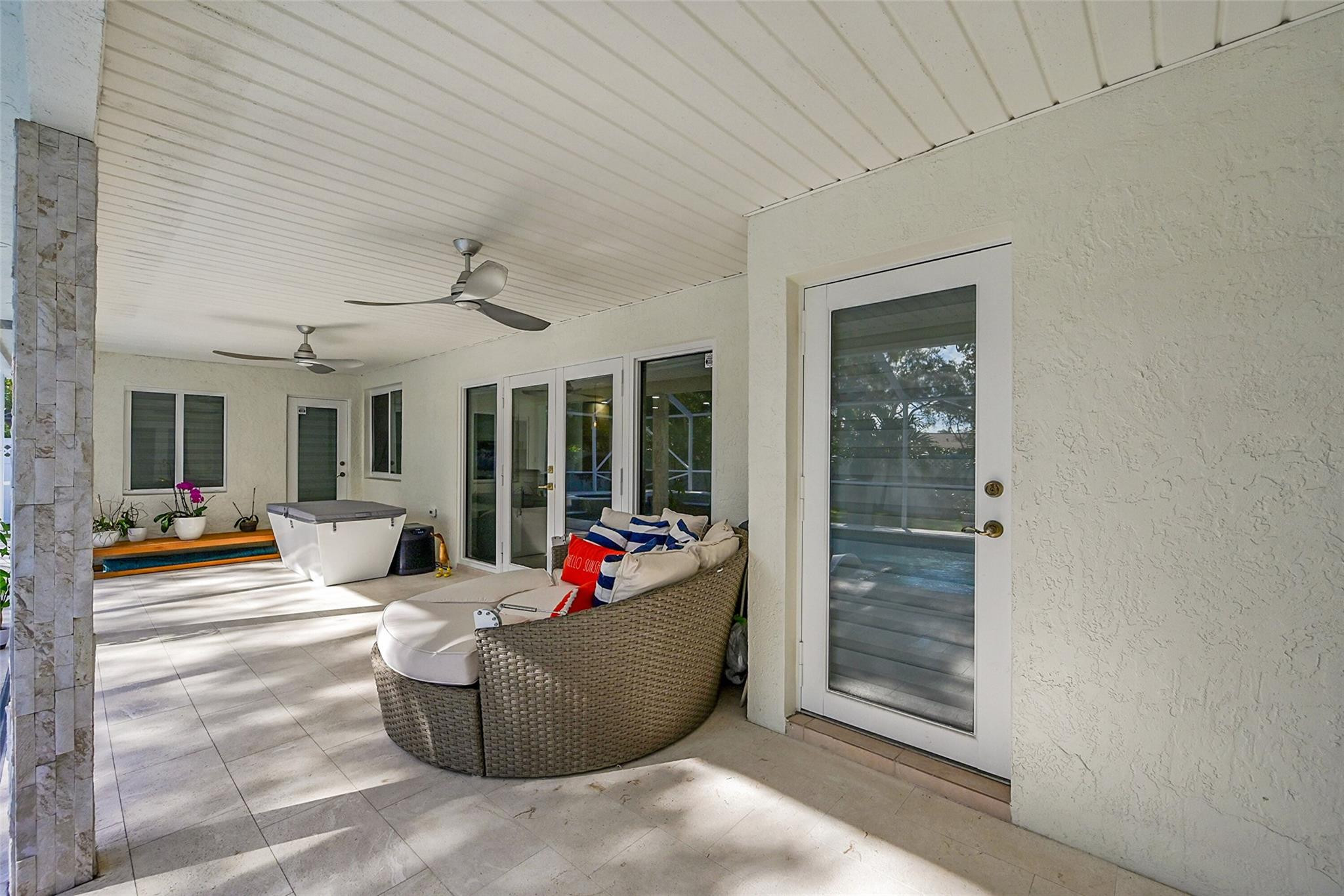 8610 NW 56th St