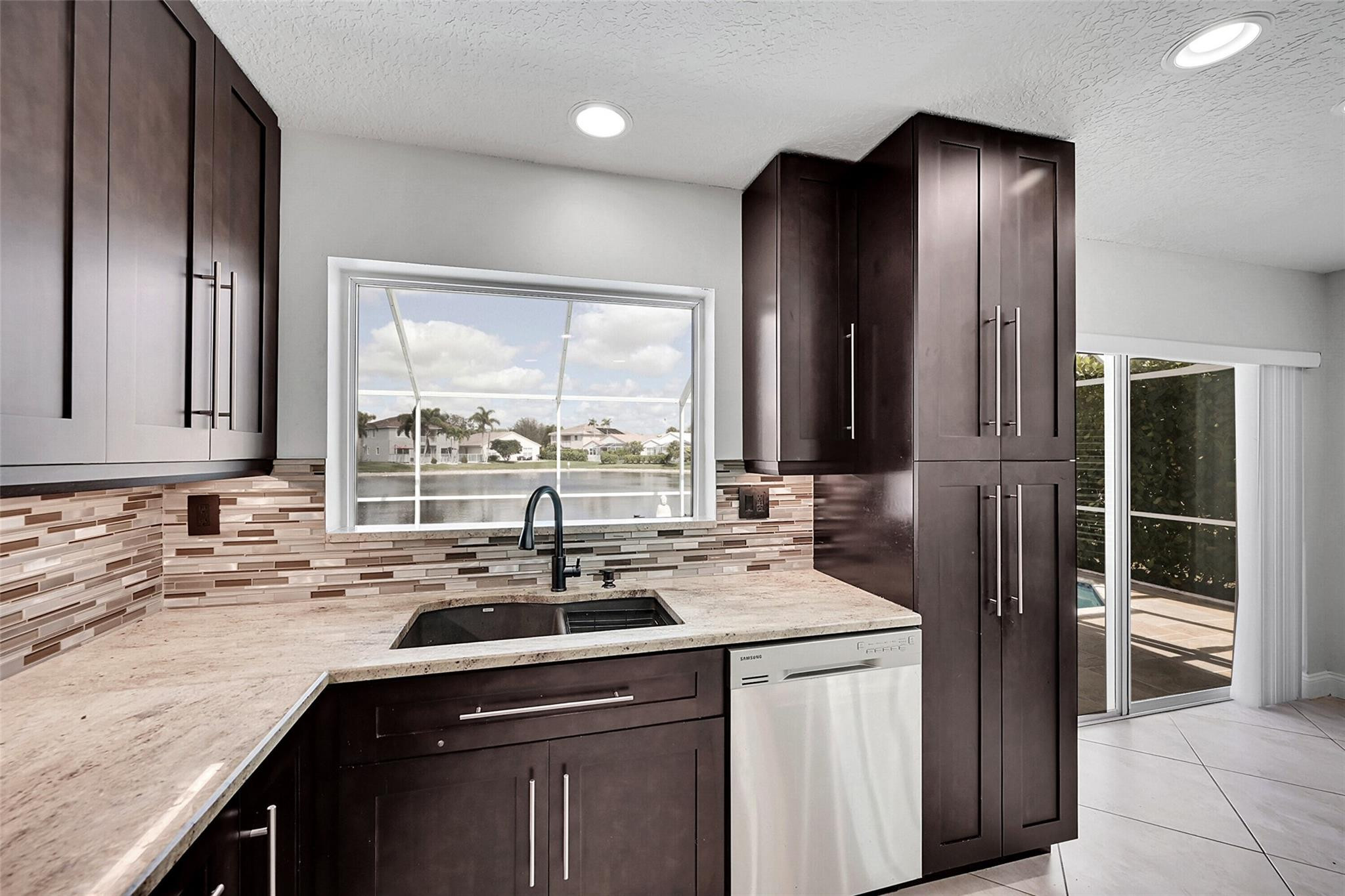 12321 NW 55th St
