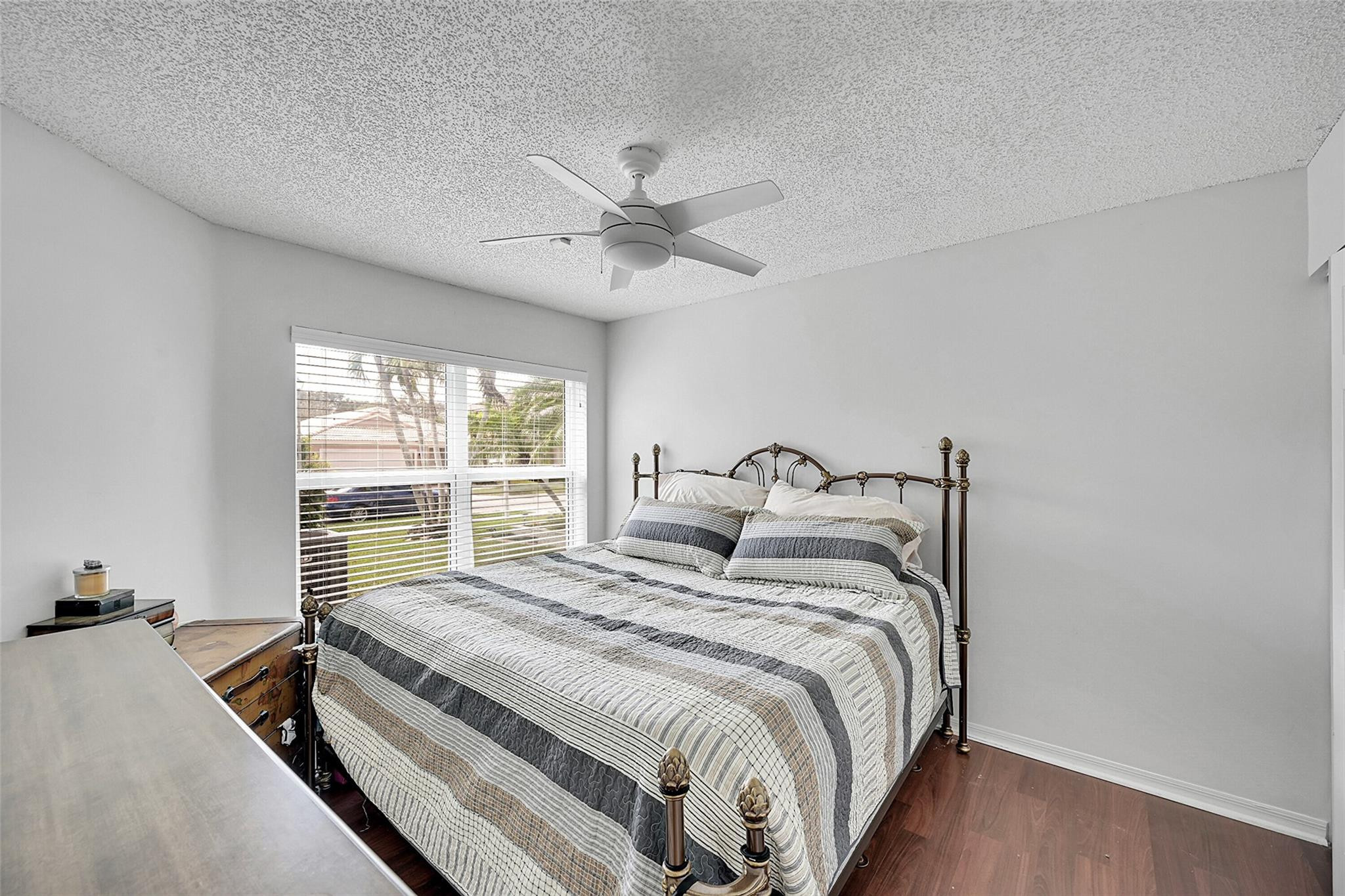 12321 NW 55th St