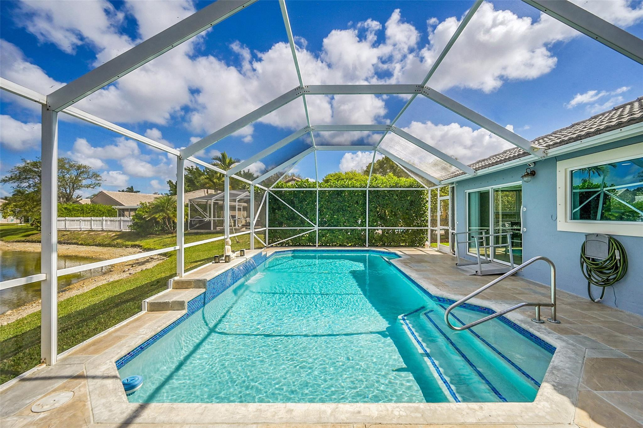 12321 NW 55th St
