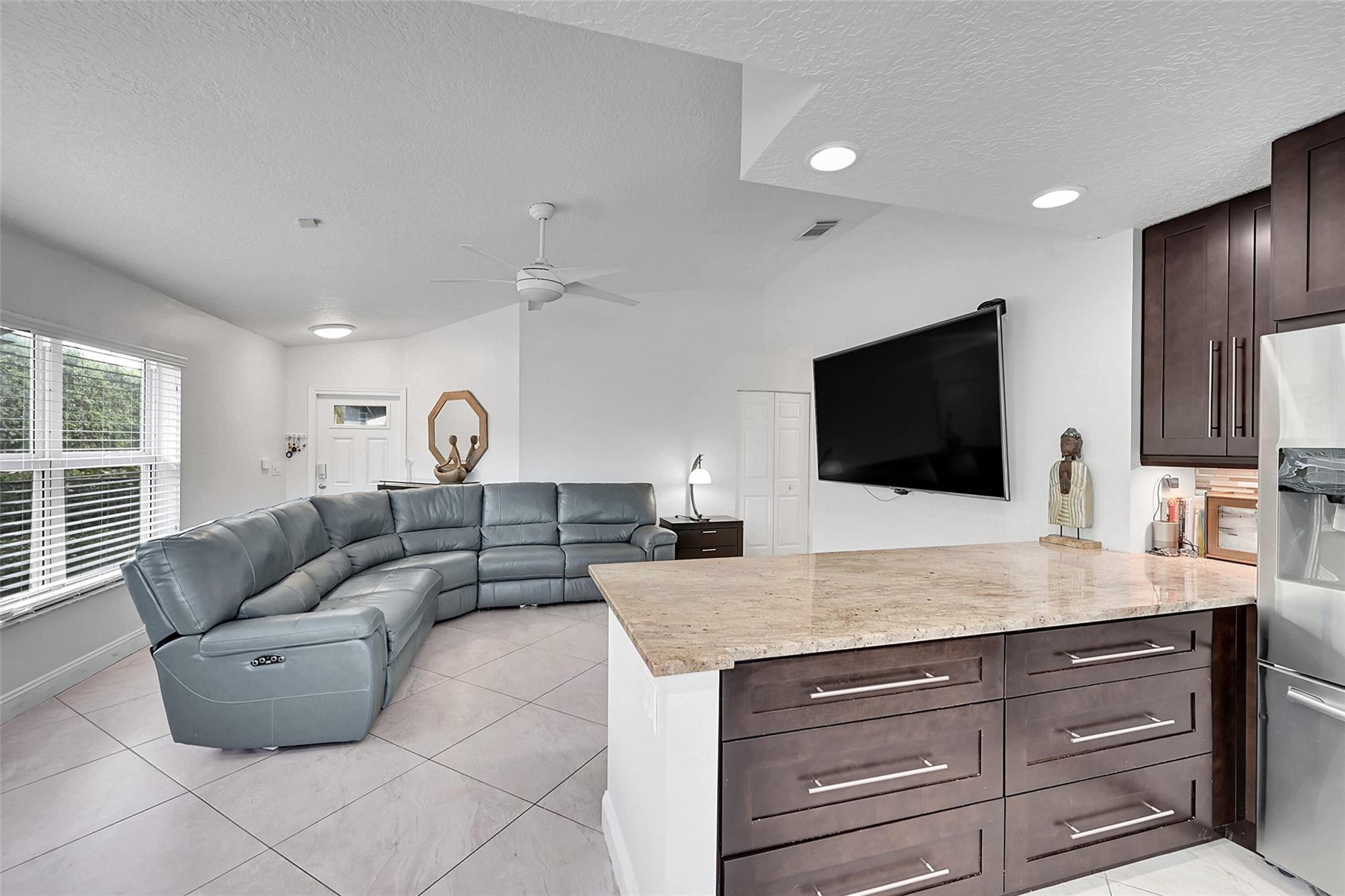 12321 NW 55th St