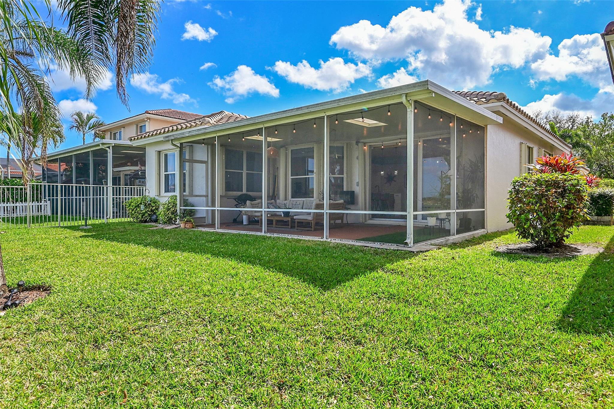 3486 Coco Lake Dr