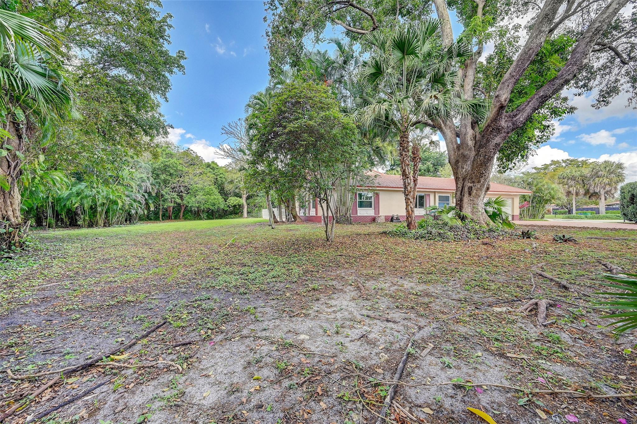 3560 NW 99th Ave