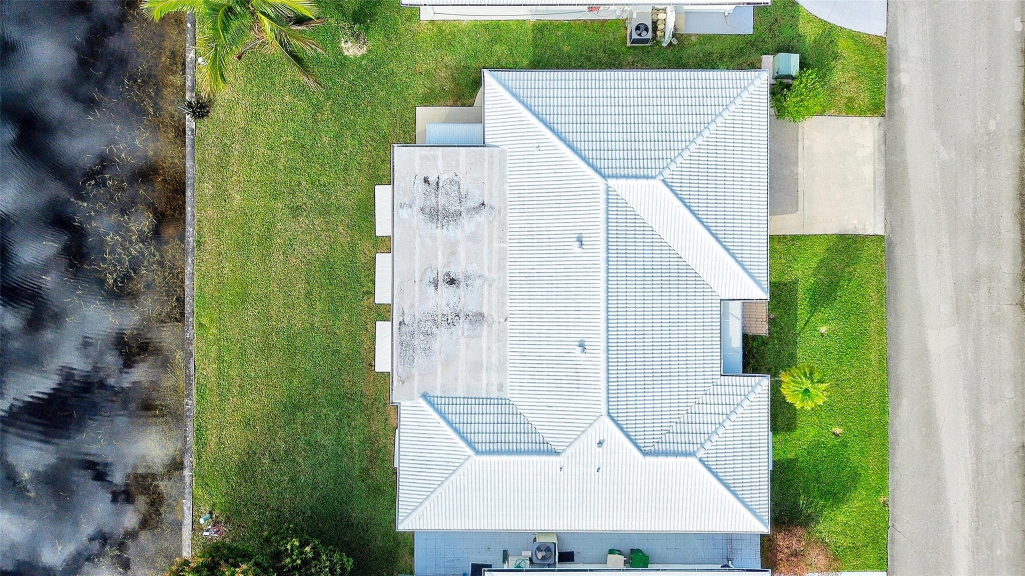6700 NW 74th Pl