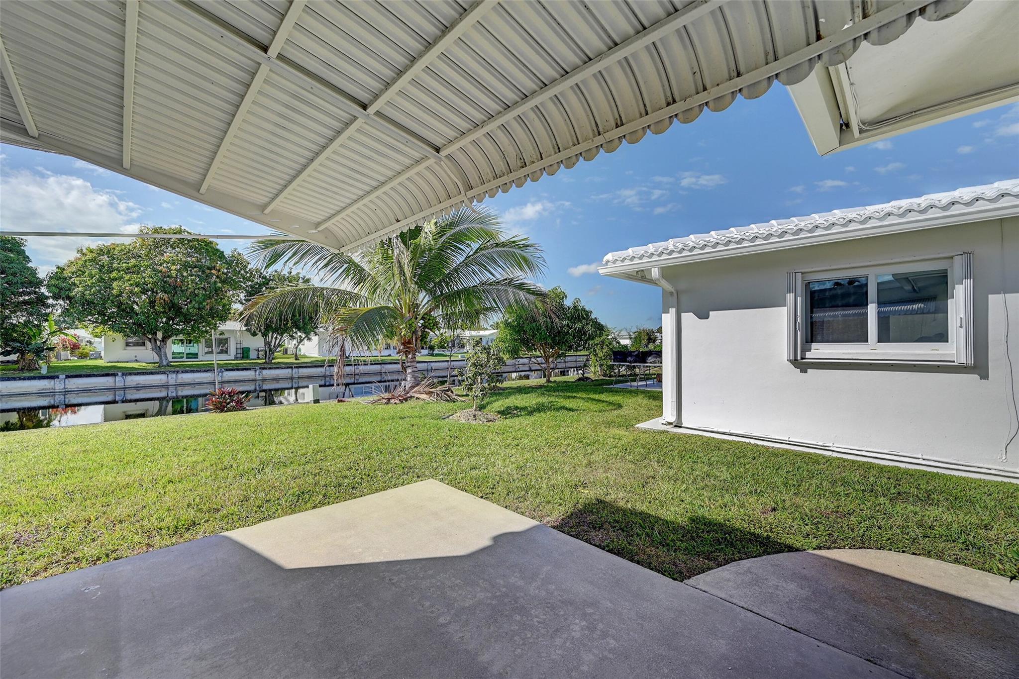 6700 NW 74th Pl