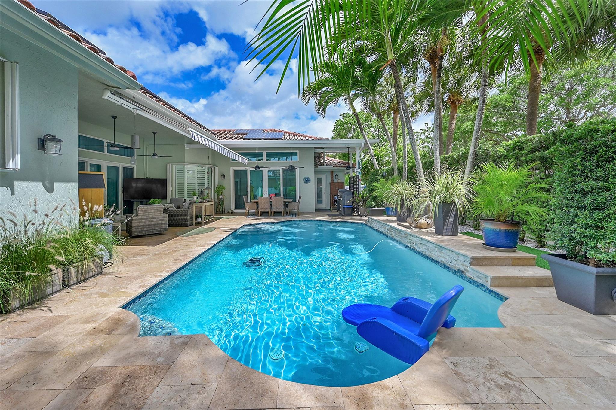 4211 NW 67th Ter
