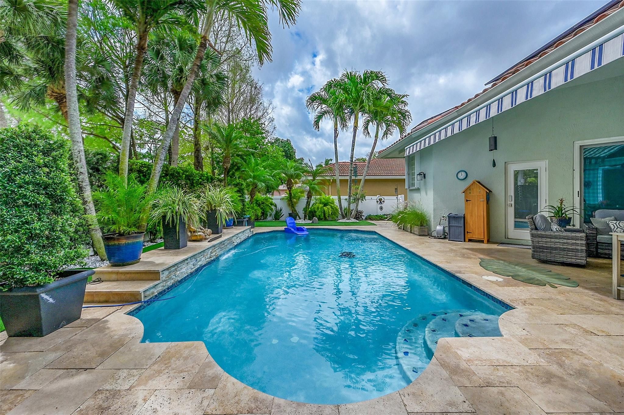4211 NW 67th Ter