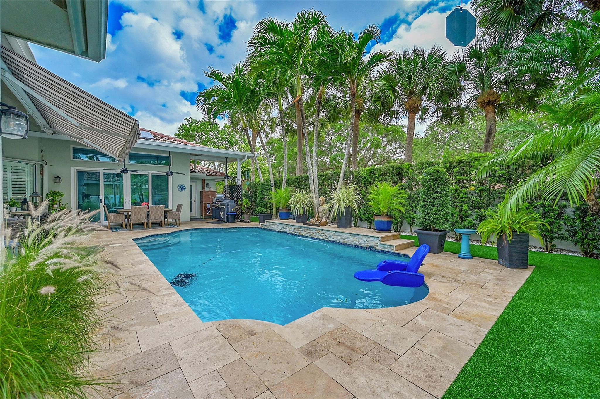 4211 NW 67th Ter