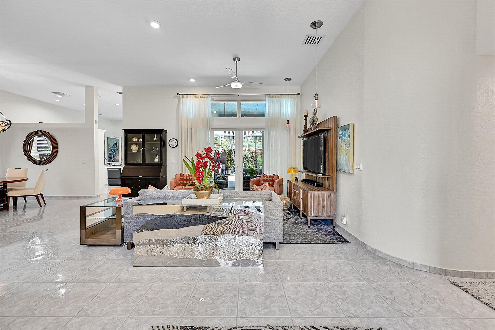 4211 NW 67th Ter