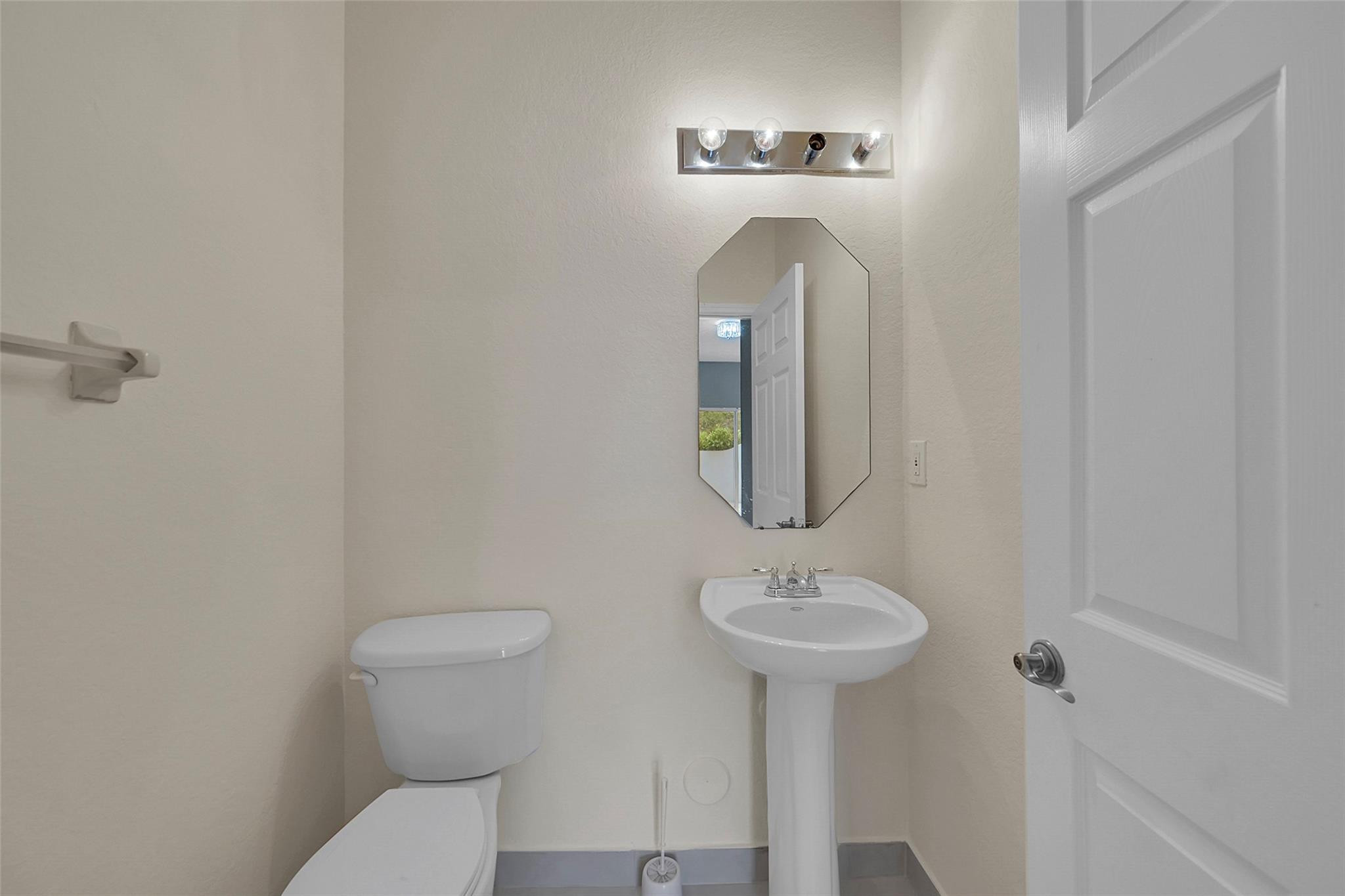 2994 NW 36th Ter