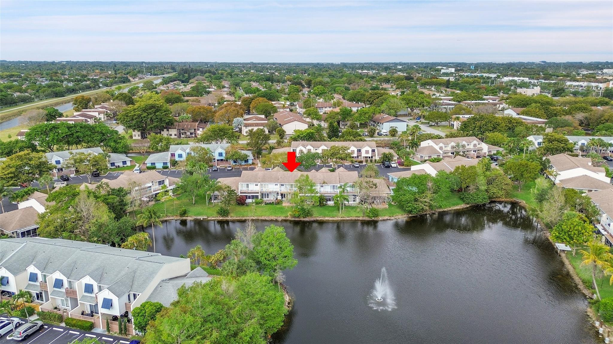 256 W Hemingway Cir
