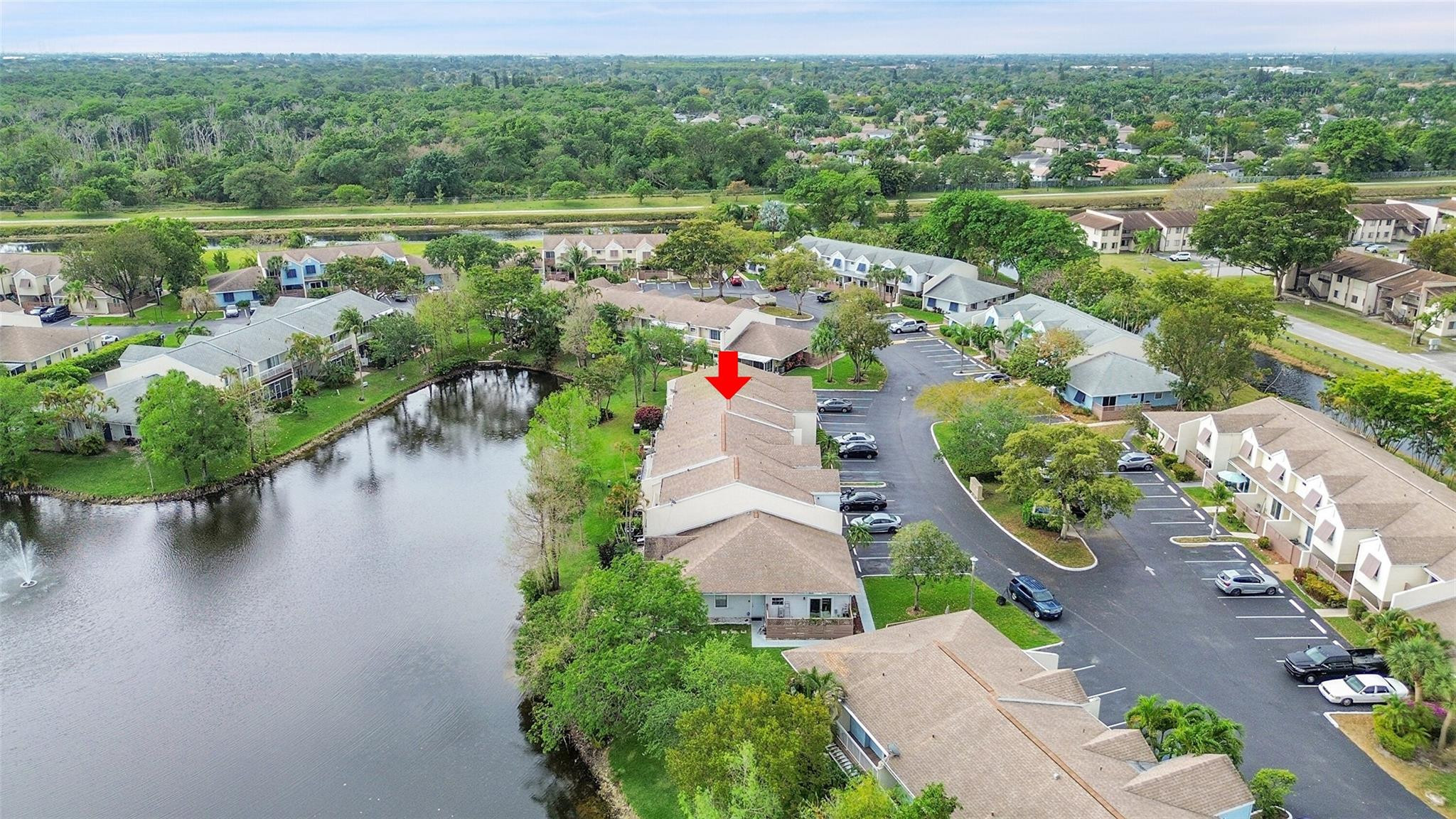 256 W Hemingway Cir