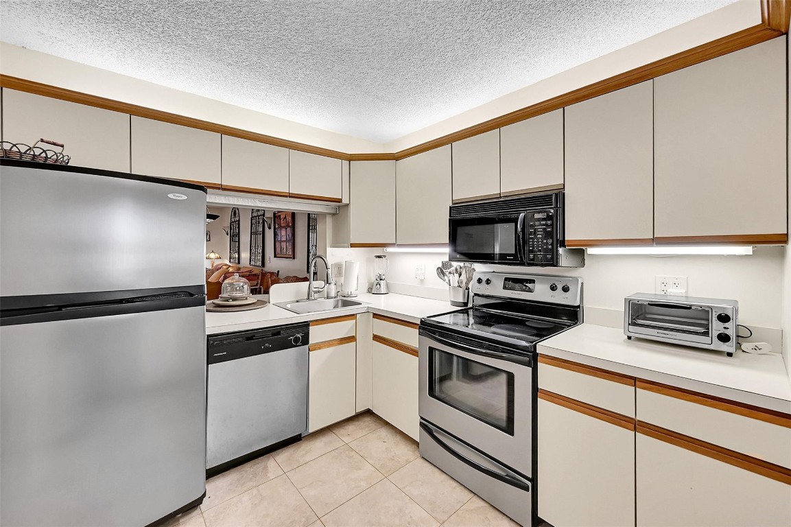 3860 N Carambola Cir 2957