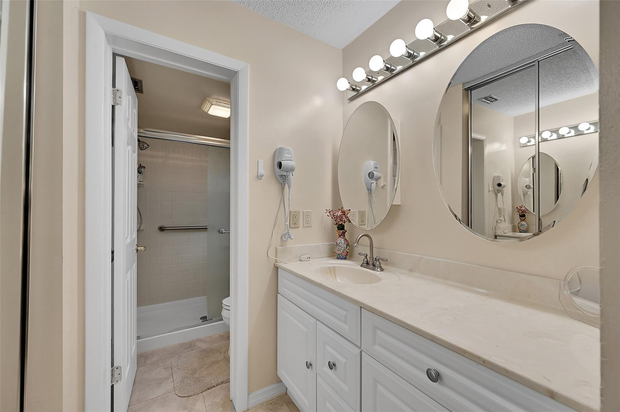 3860 N Carambola Cir 2957