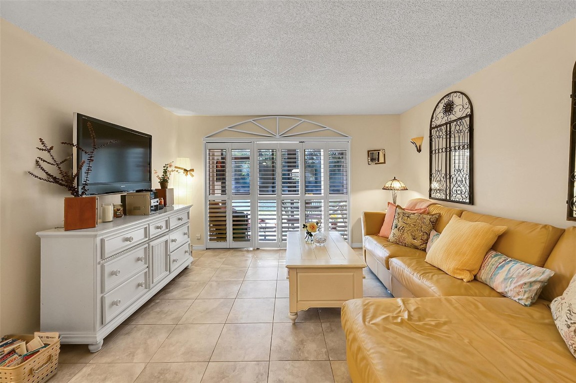 3860 N Carambola Cir 2957