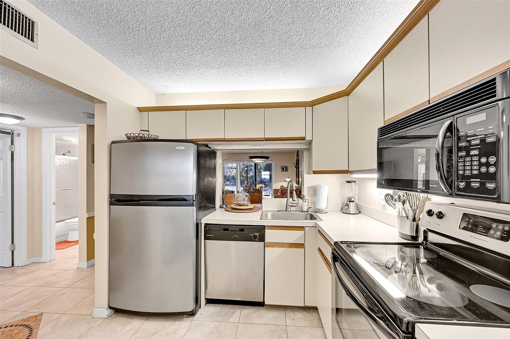 3860 N Carambola Cir 2957