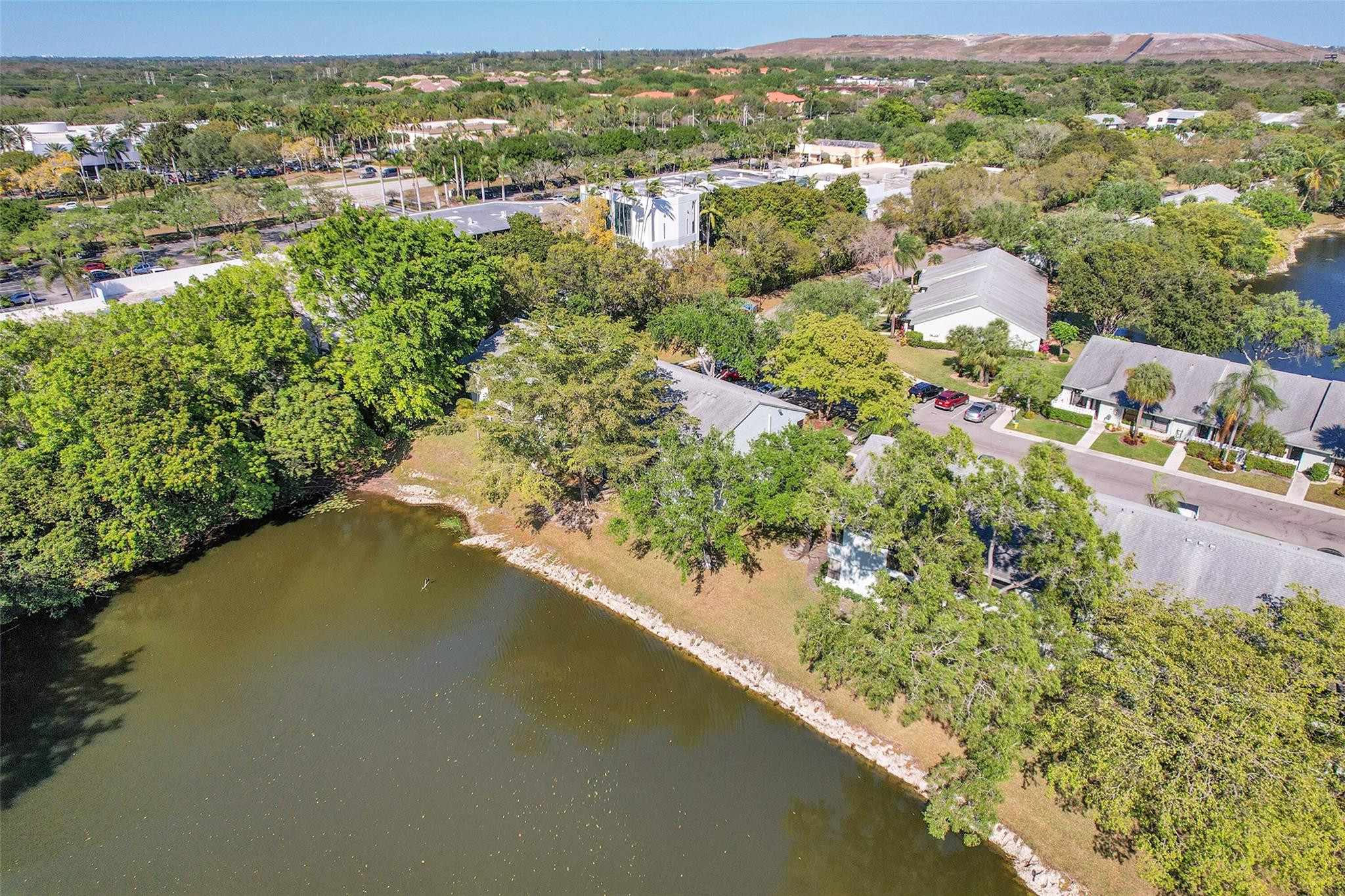 3860 N Carambola Cir 2957