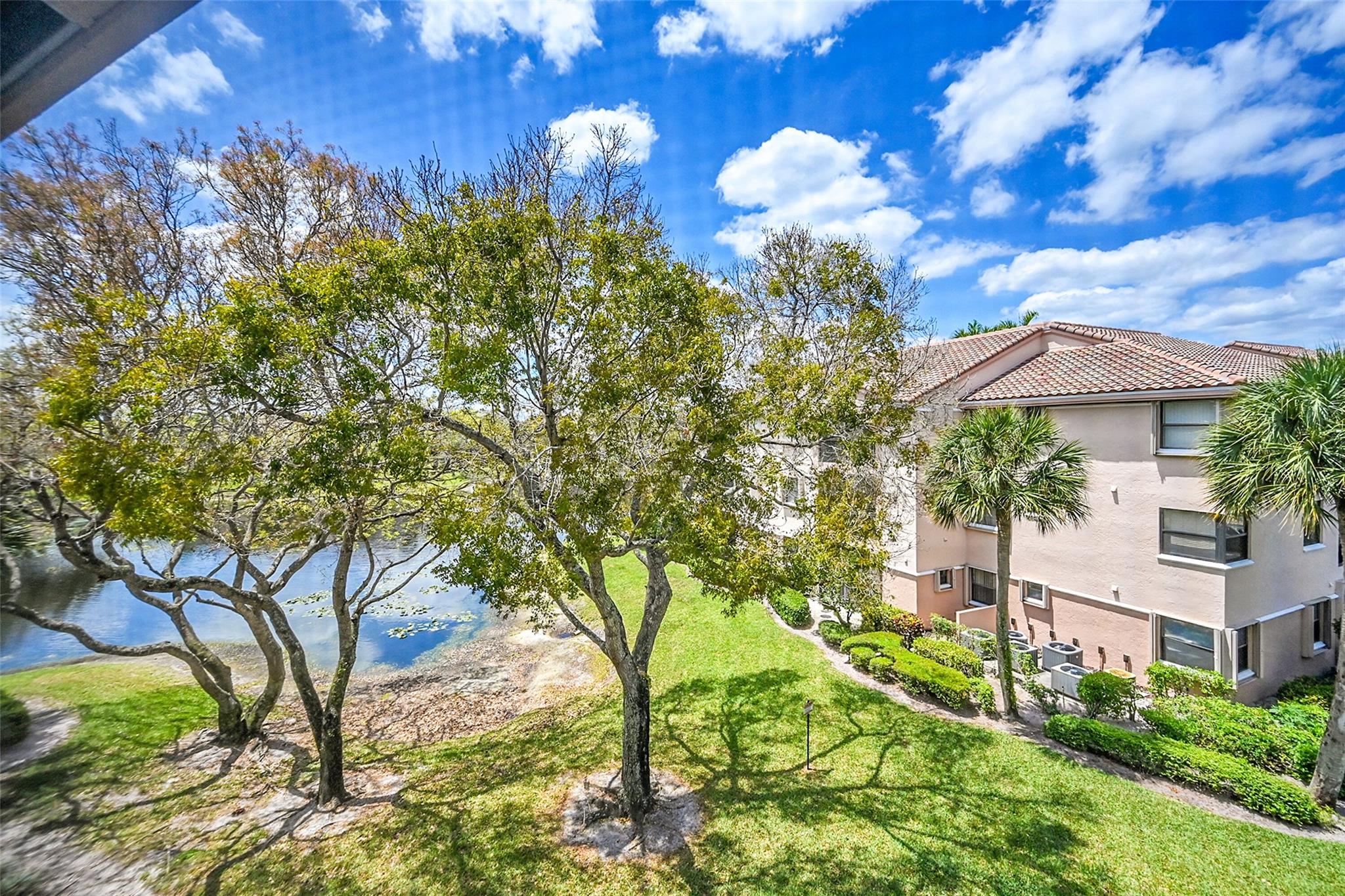 4161 Coral Tree Cir 365