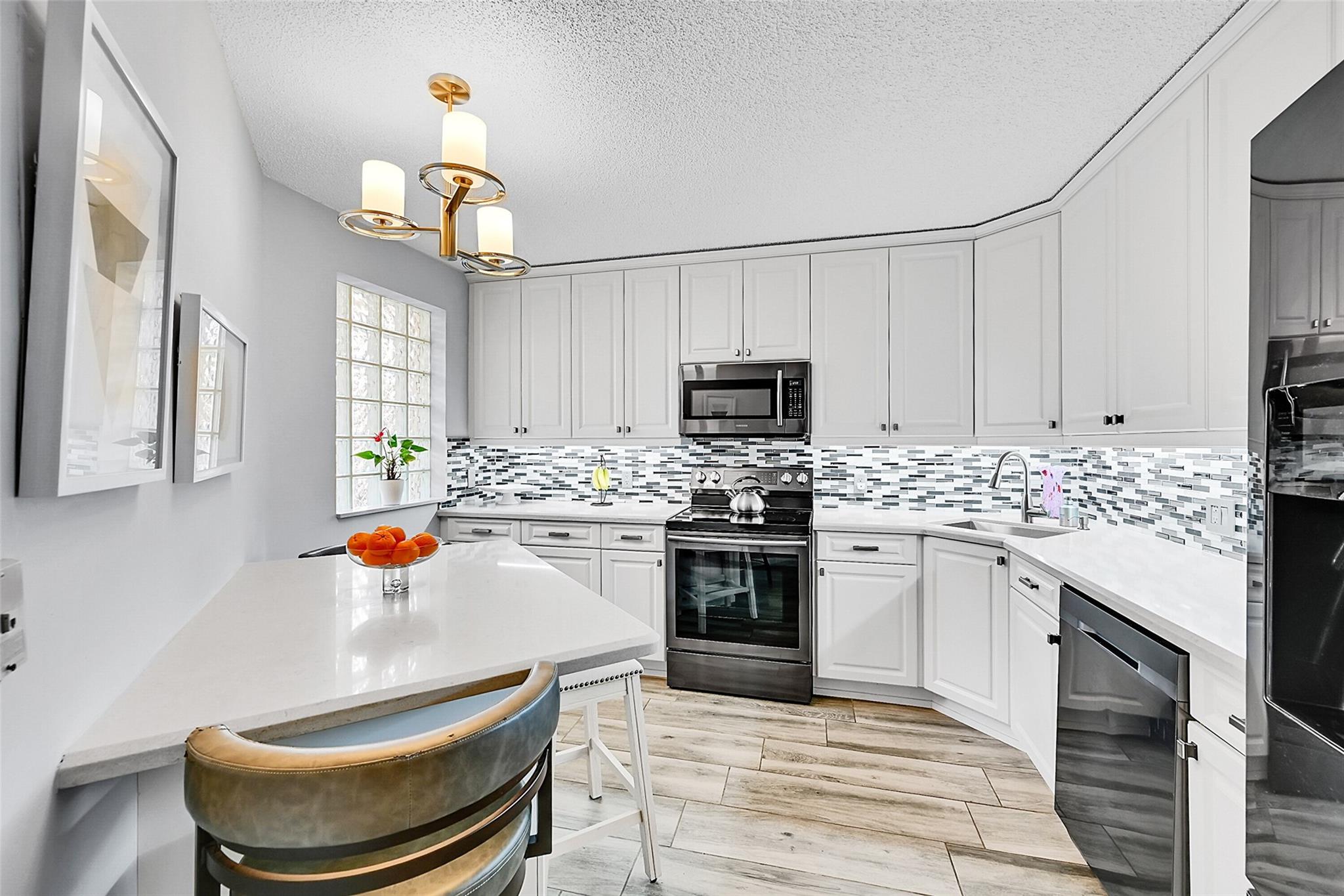 4161 Coral Tree Cir 365