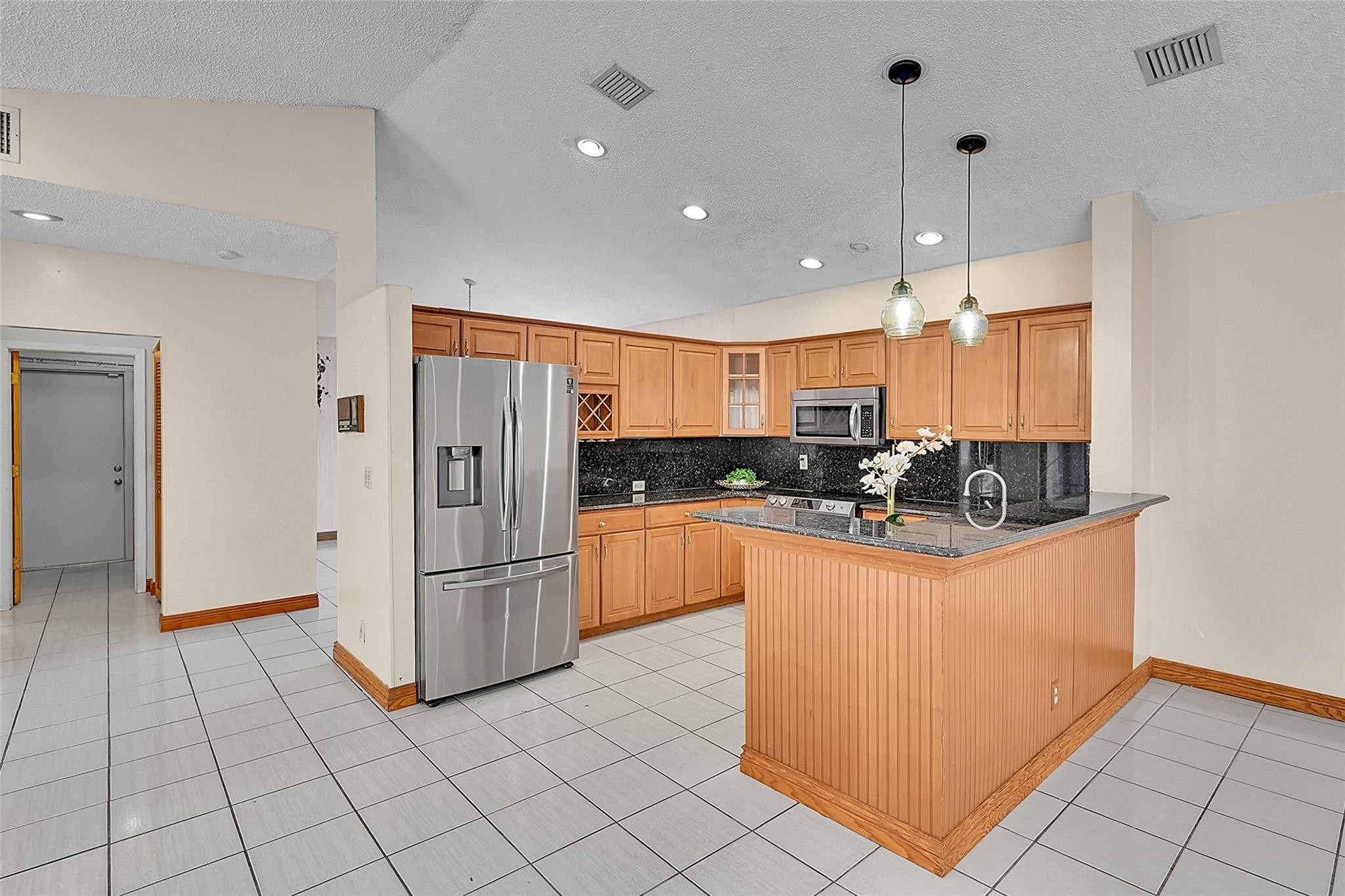 8899 NW 47th Dr