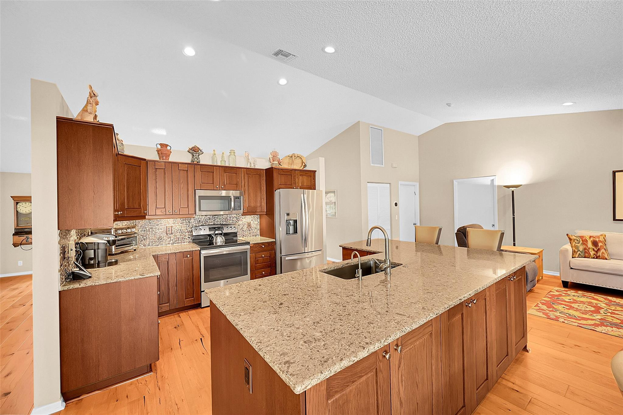 4723 NW 100th Ter