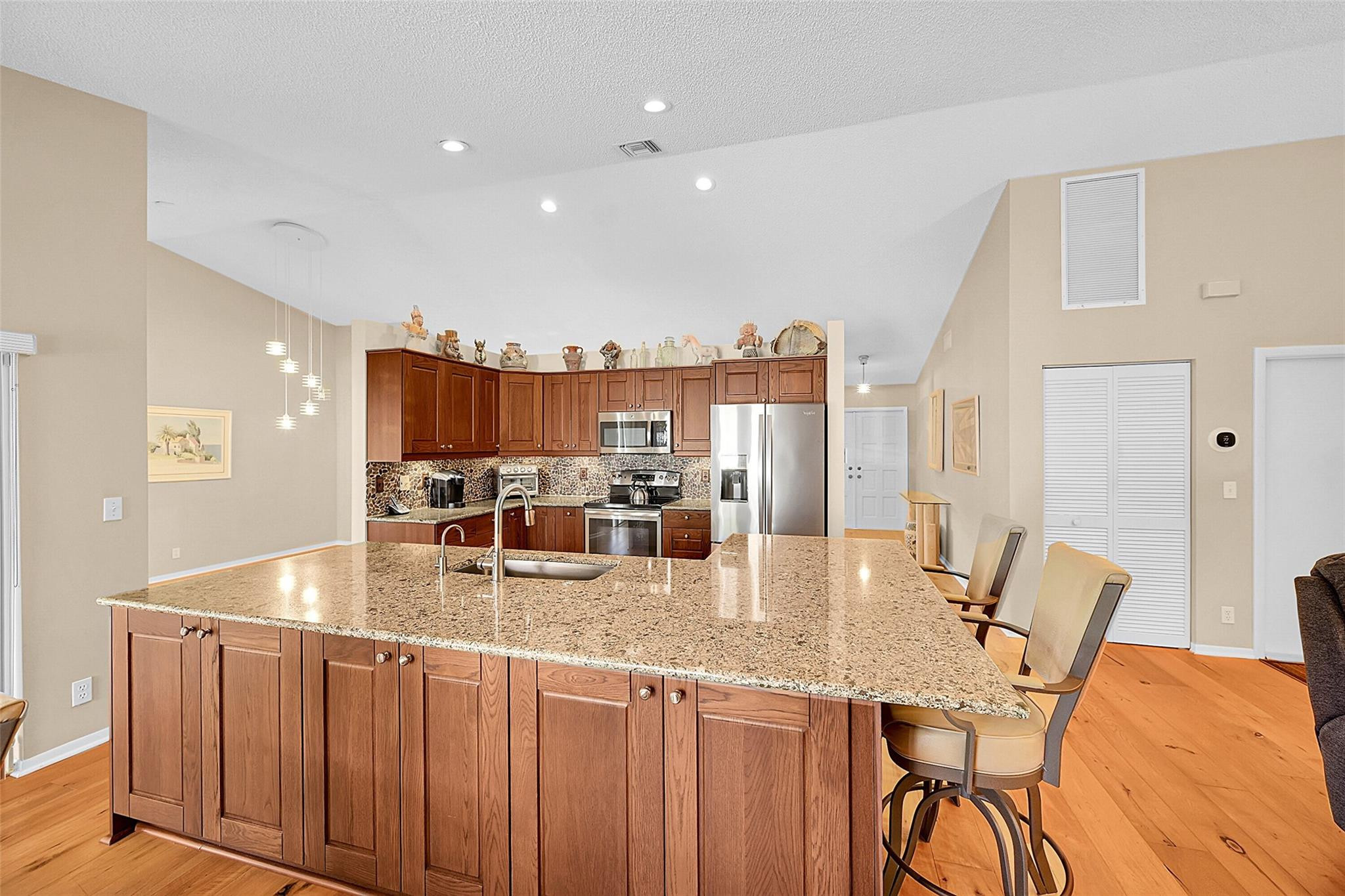 4723 NW 100th Ter