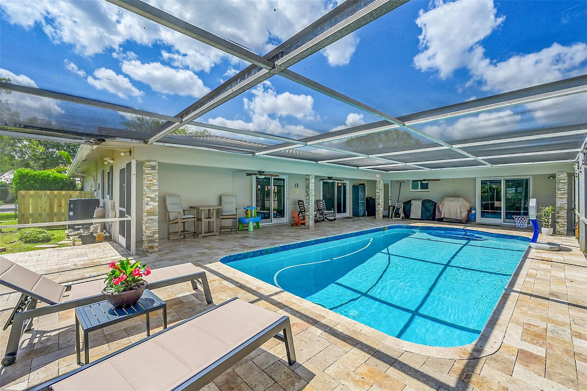 2351 NW 105th Ter