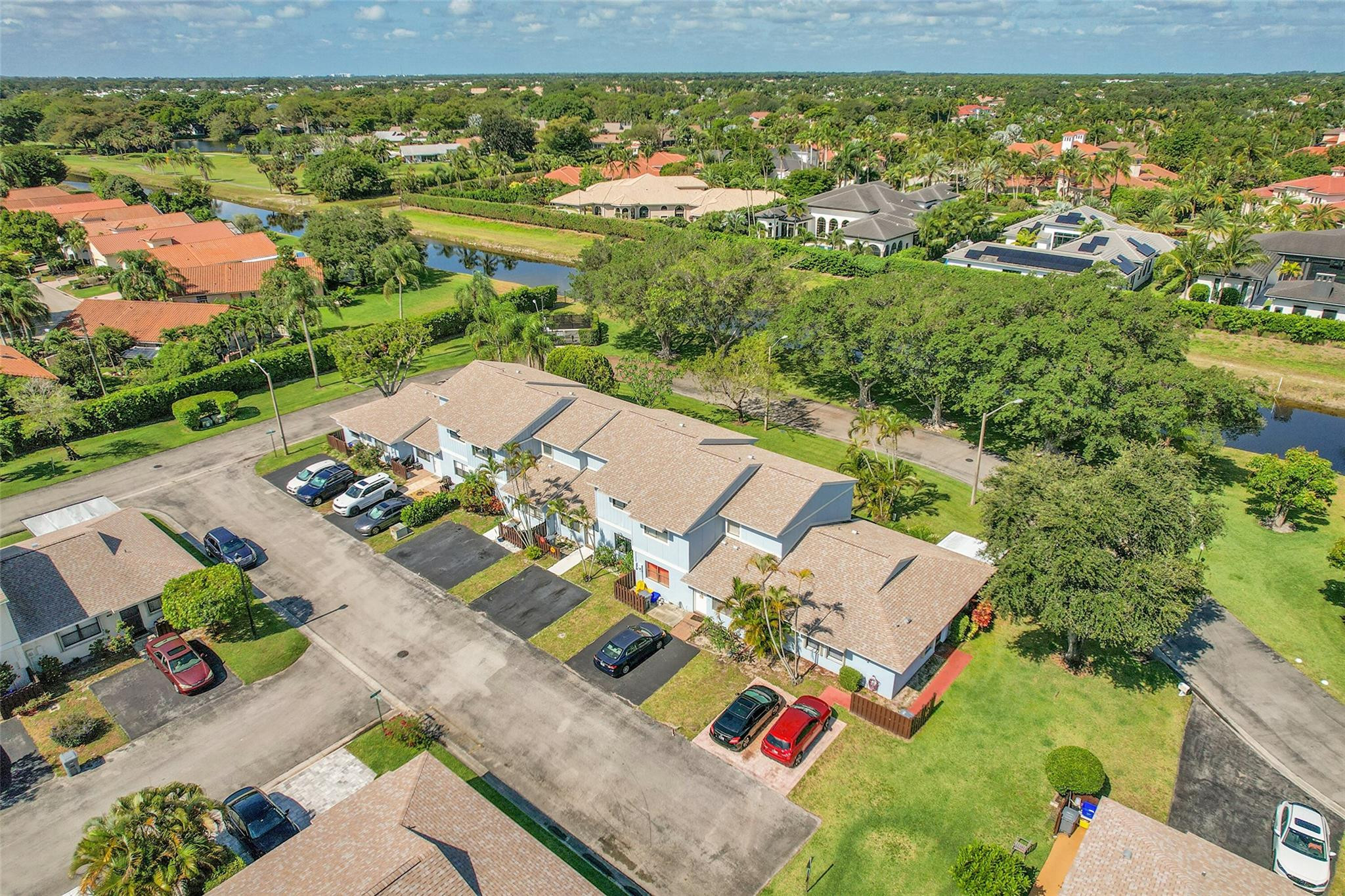 16419 Strawberry Way