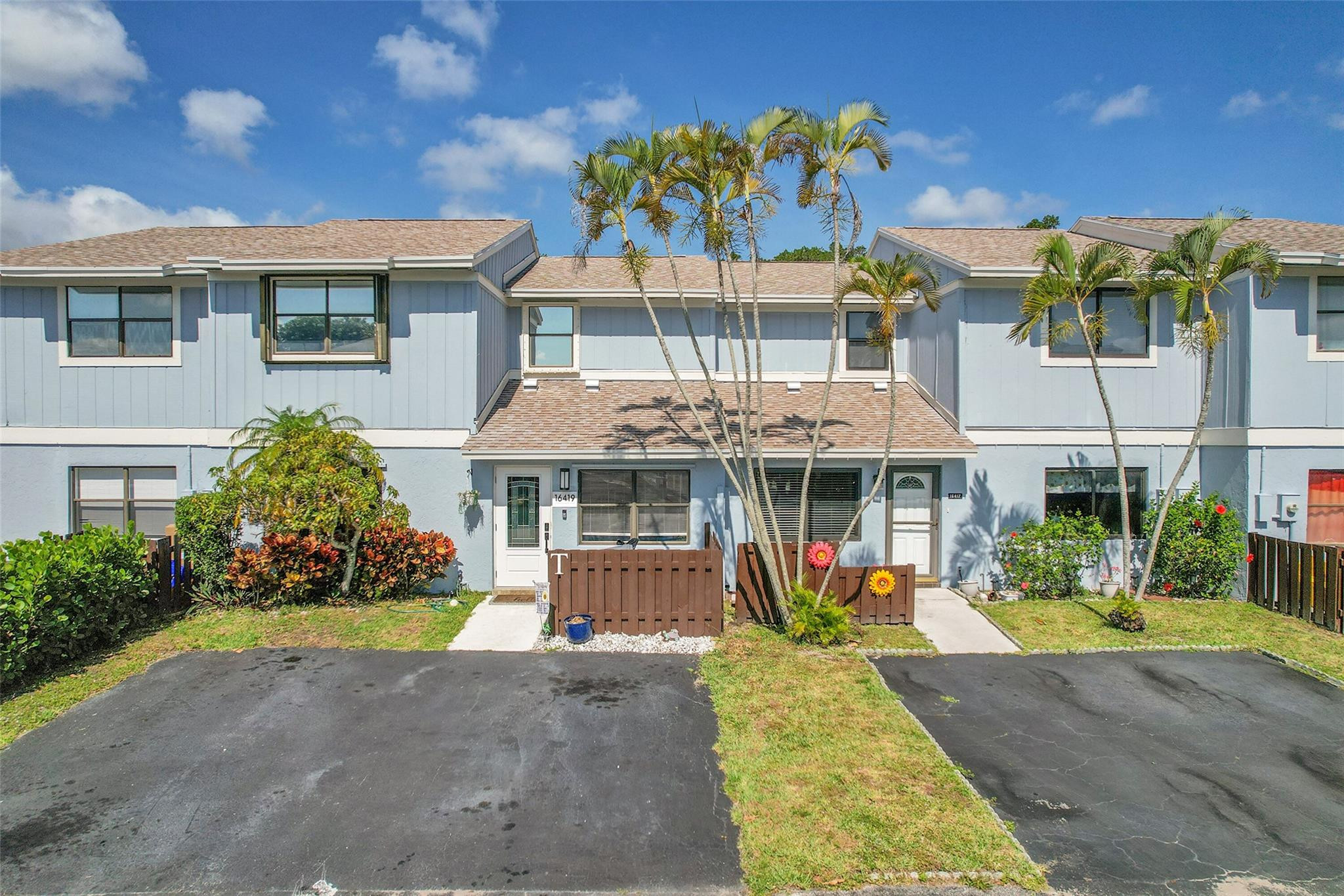 16419 Strawberry Way