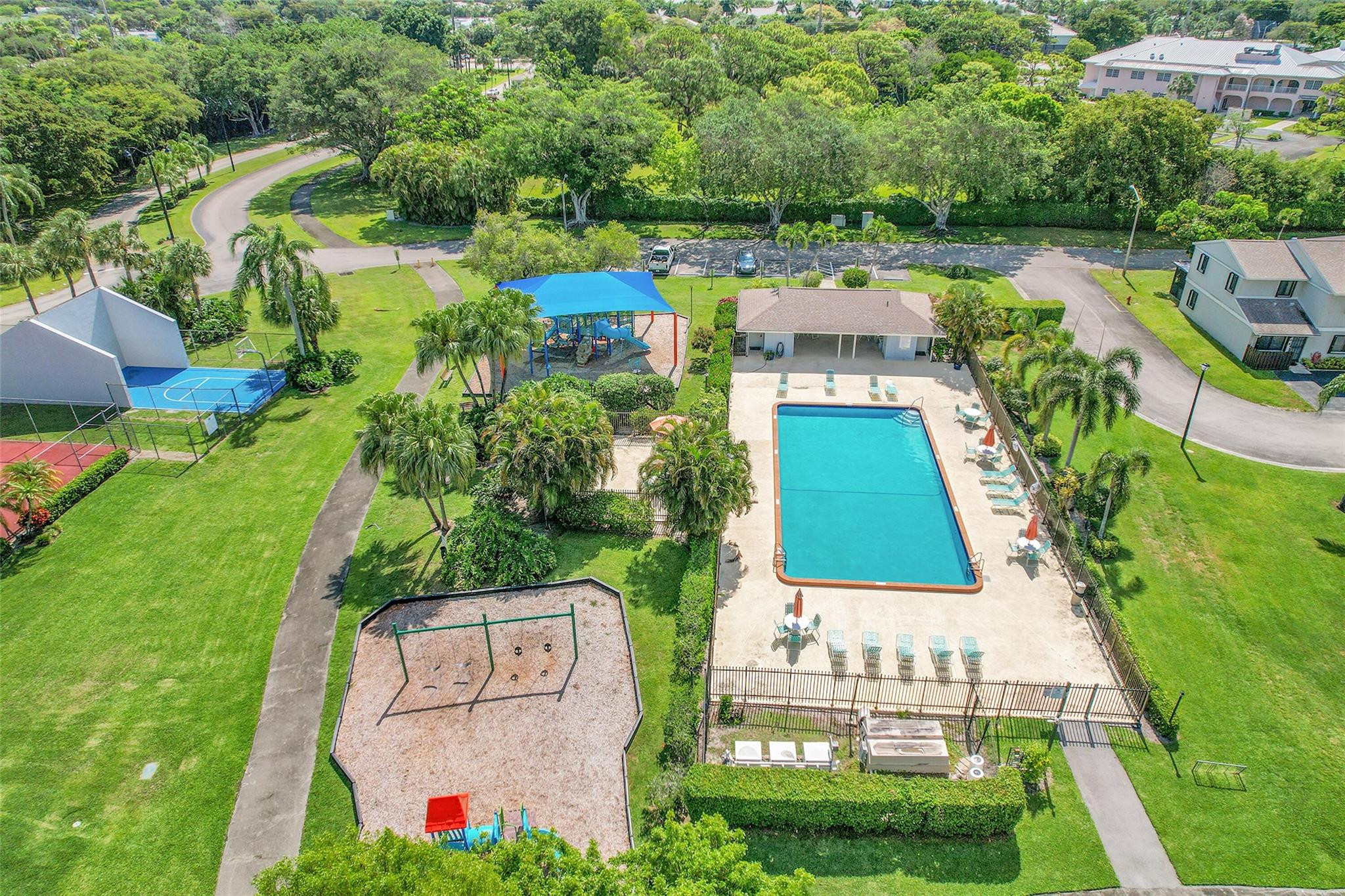 16419 Strawberry Way