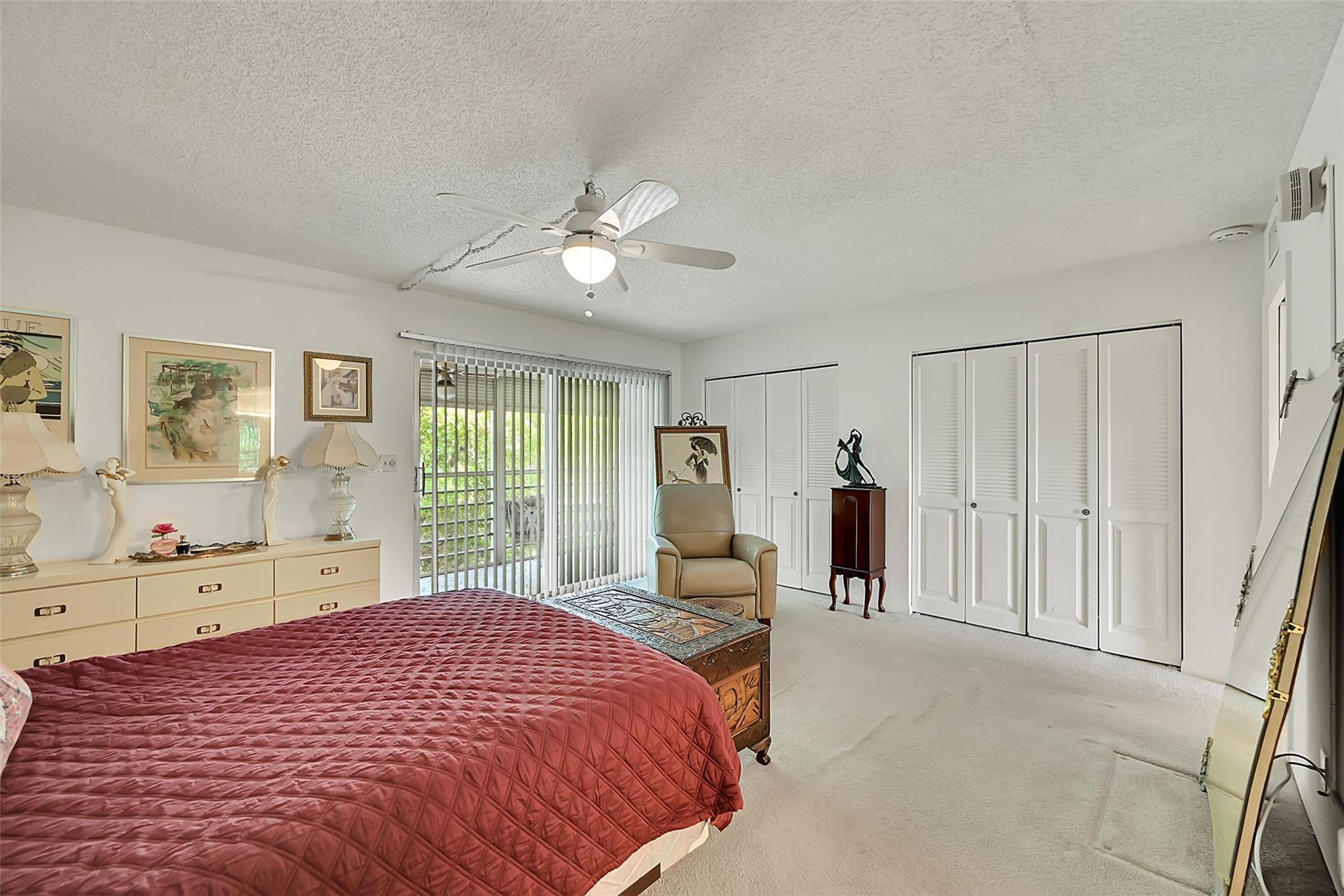 2404 Antigua Cir F4