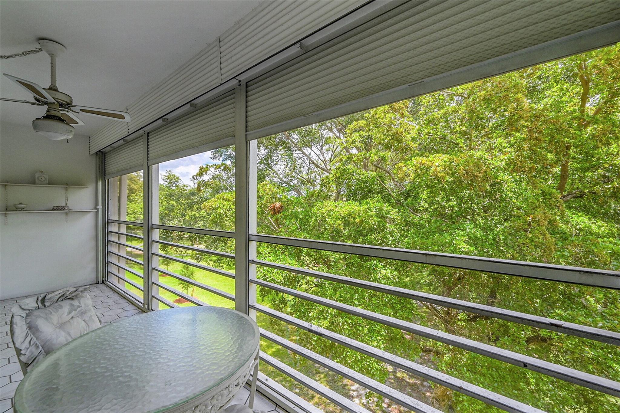2404 Antigua Cir F4