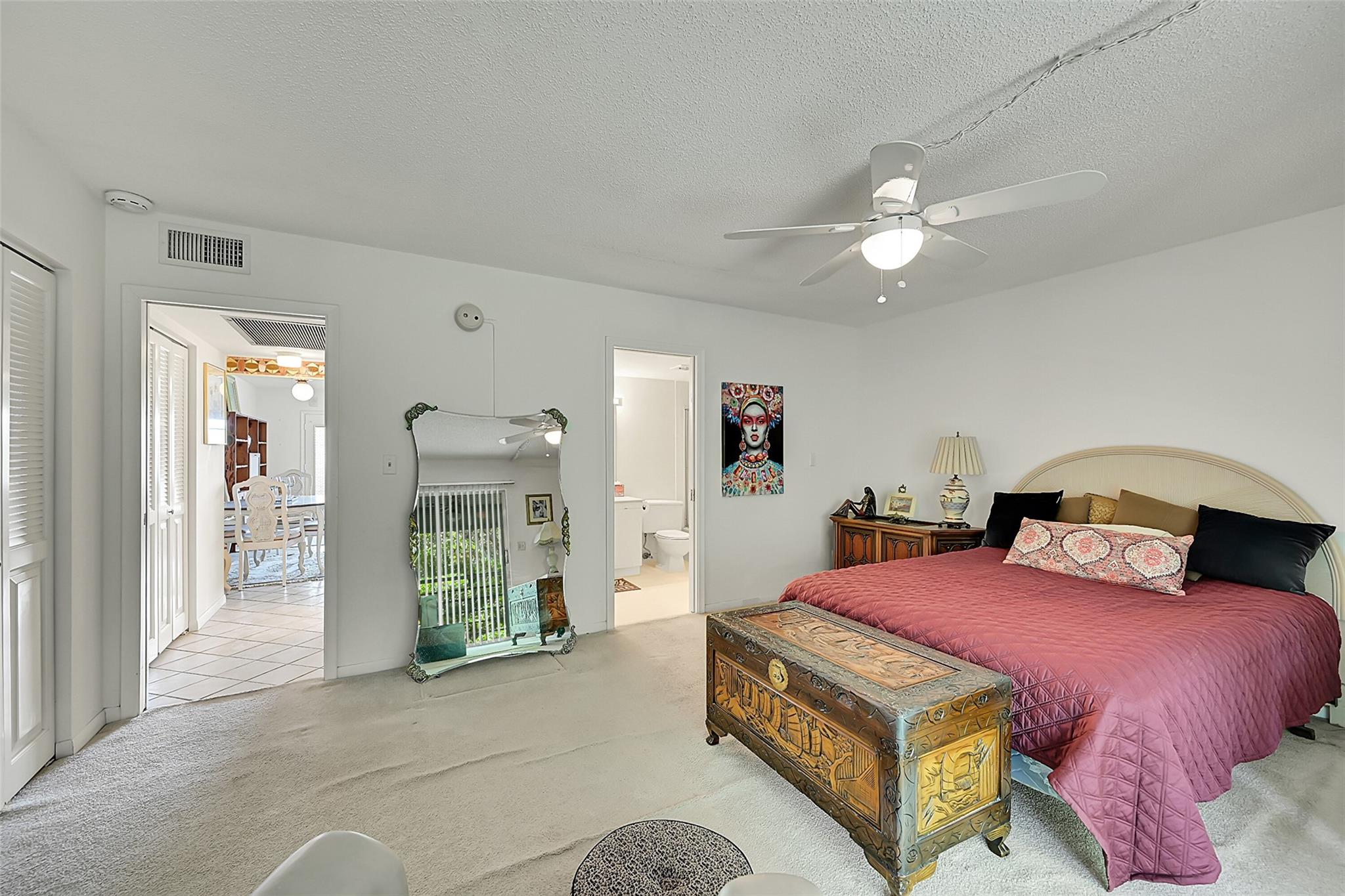 2404 Antigua Cir F4