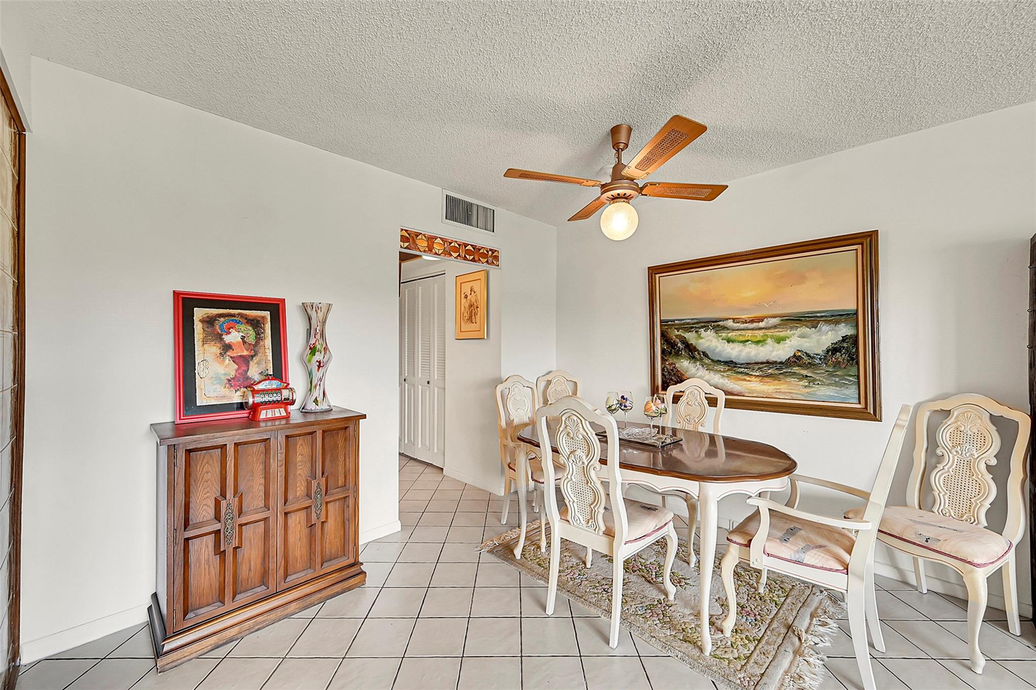 2404 Antigua Cir F4