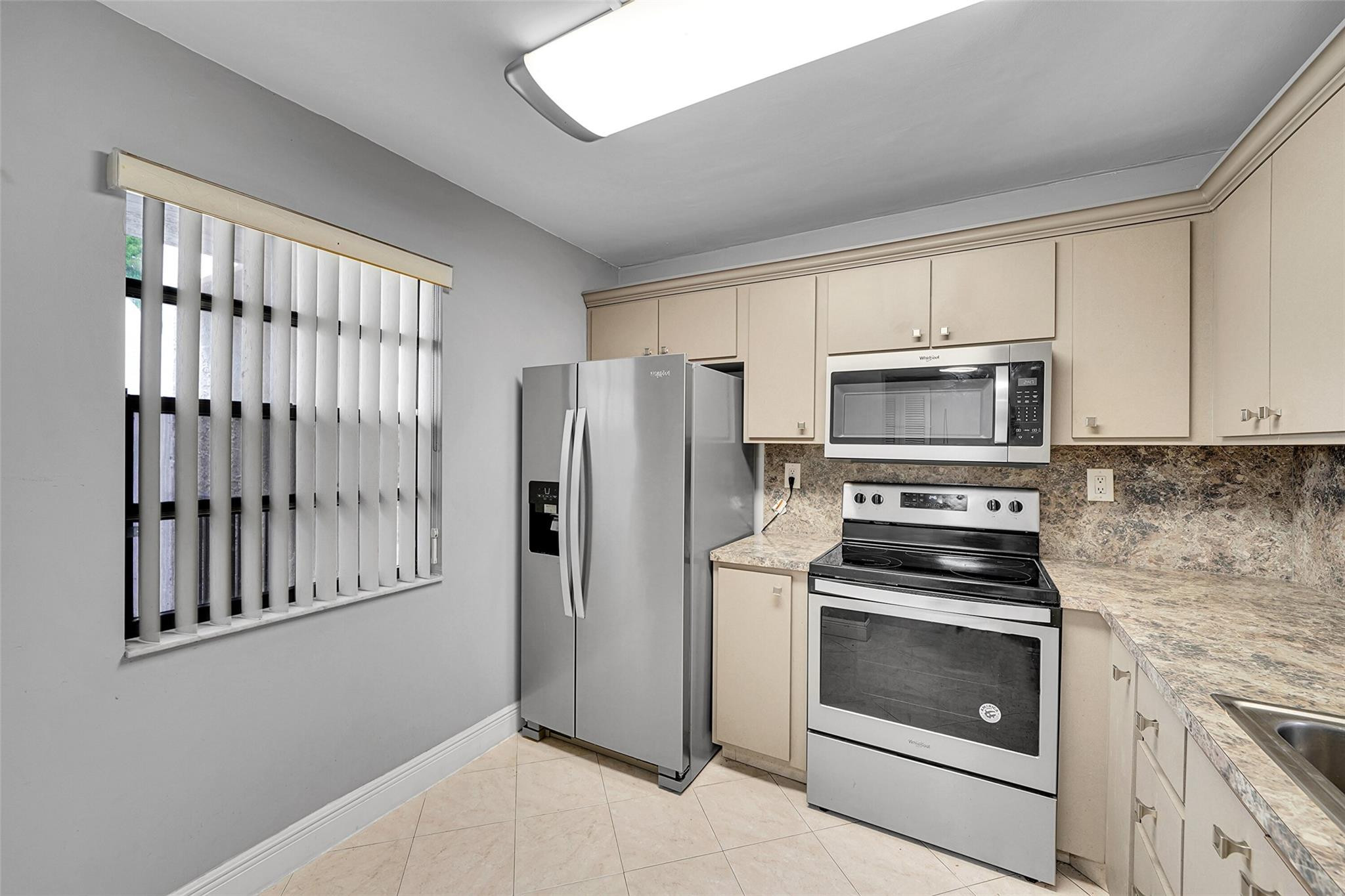 7750 W Mcnab Rd 308