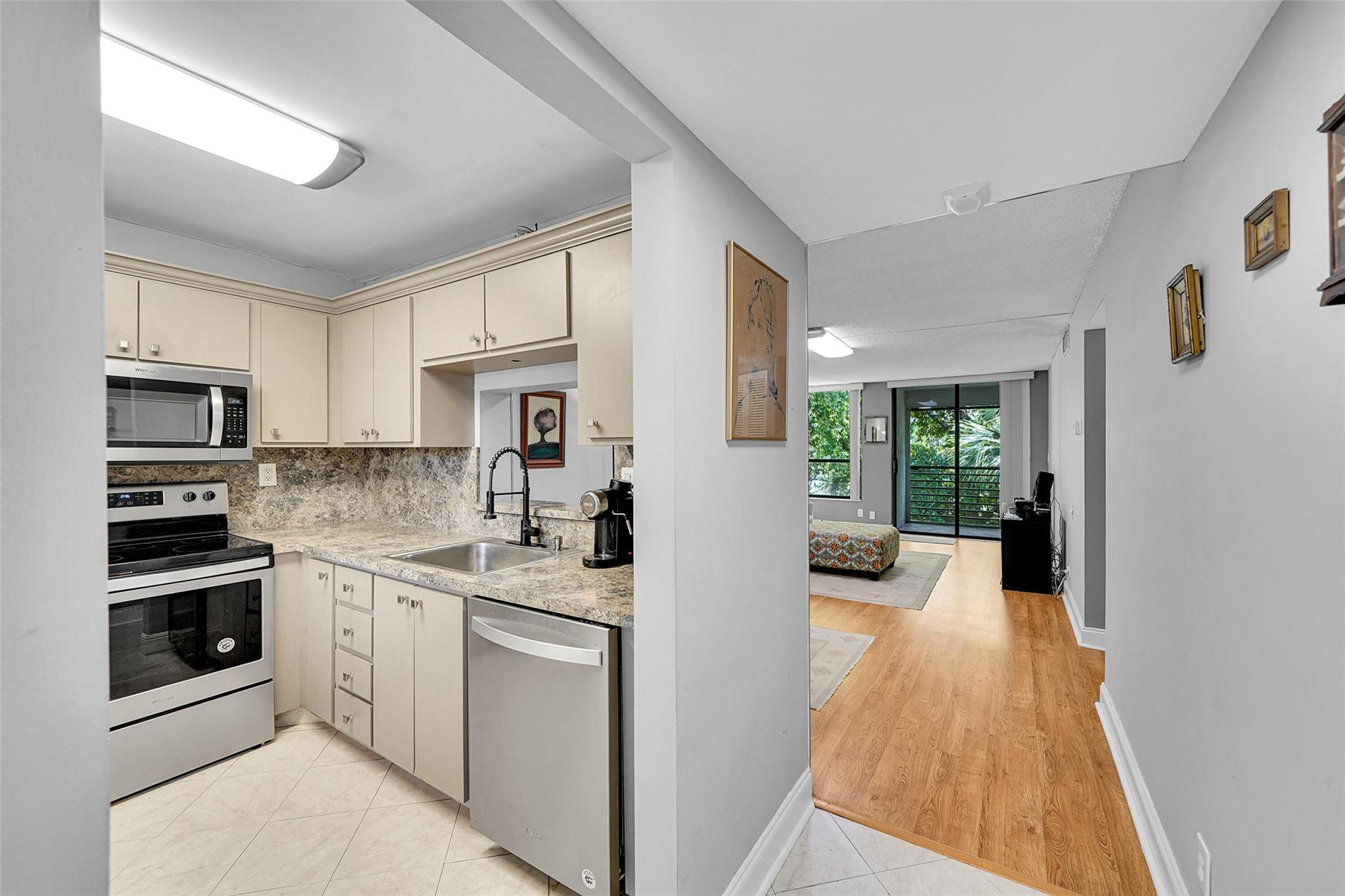 7750 W Mcnab Rd 308