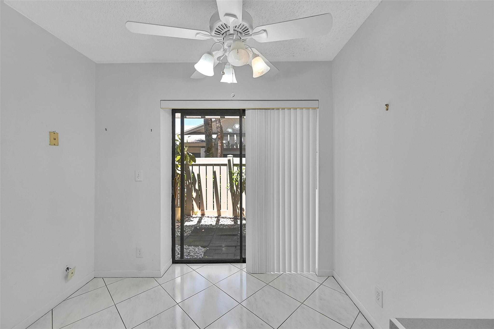 4861 NW 22nd St 4175