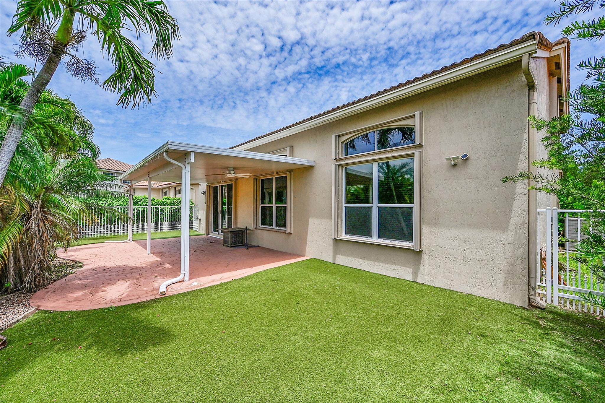 4819 NW 53rd Cir