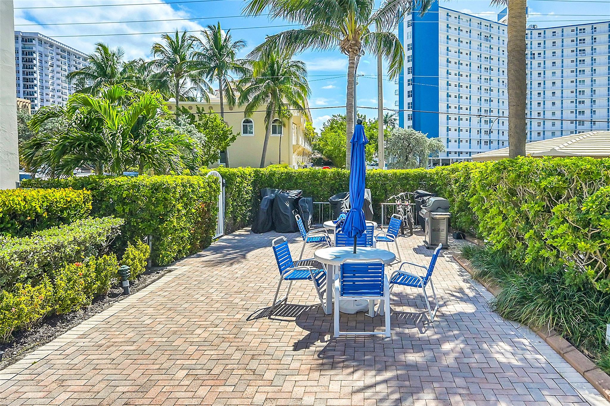 401 N Riverside Dr 108