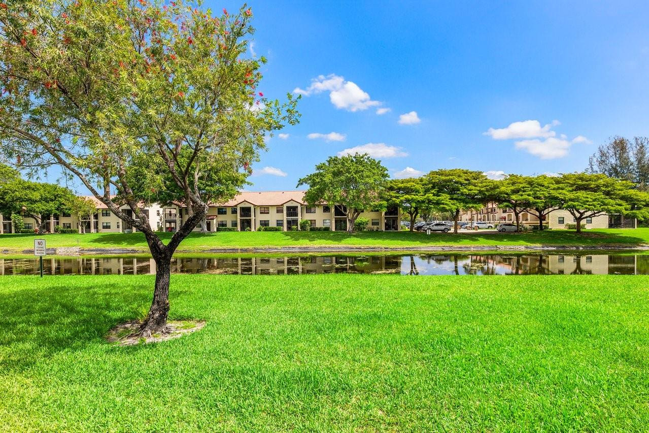801 Freedom Ct 801