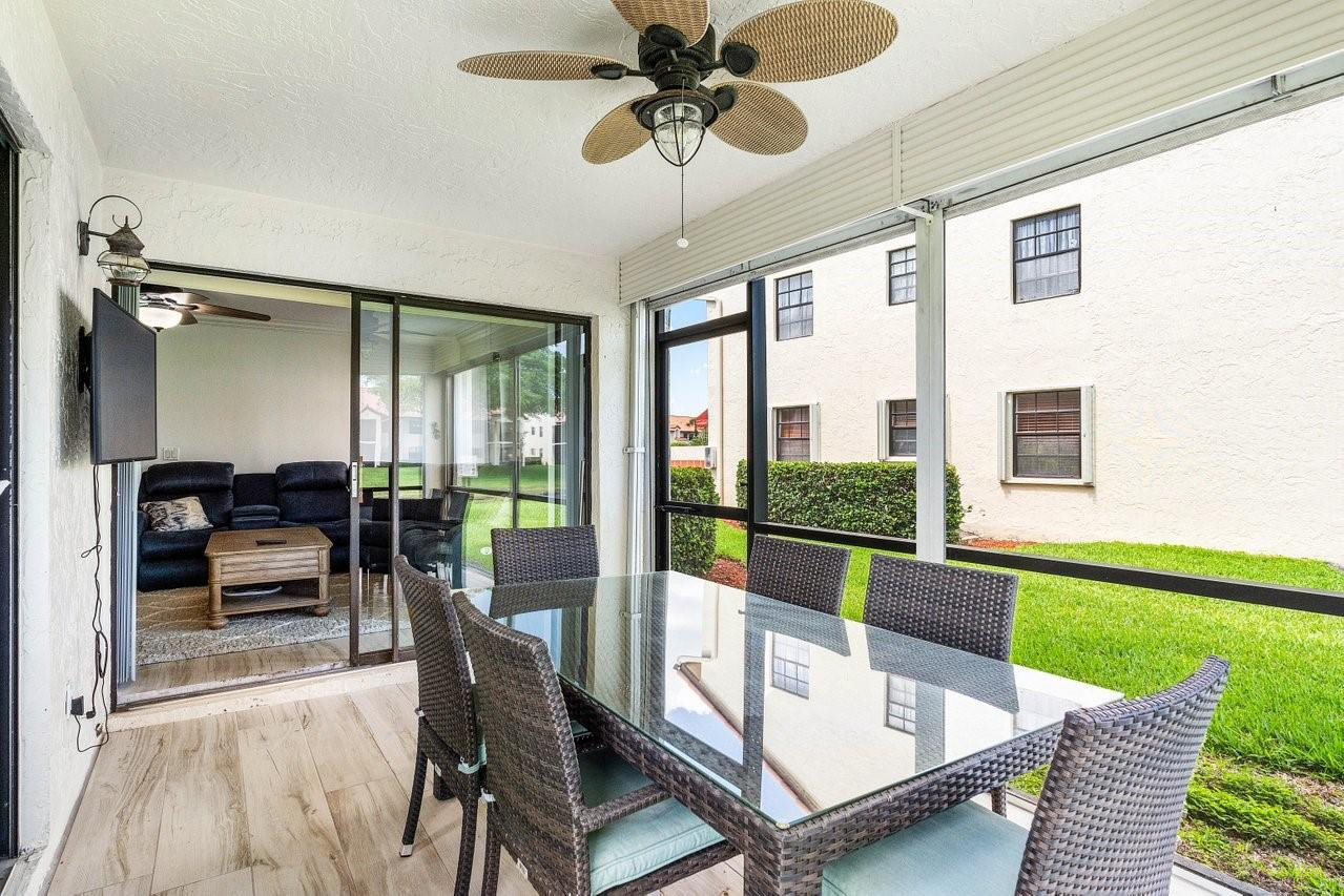 801 Freedom Ct 801