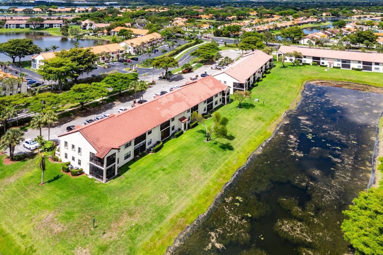 801 Freedom Ct 801