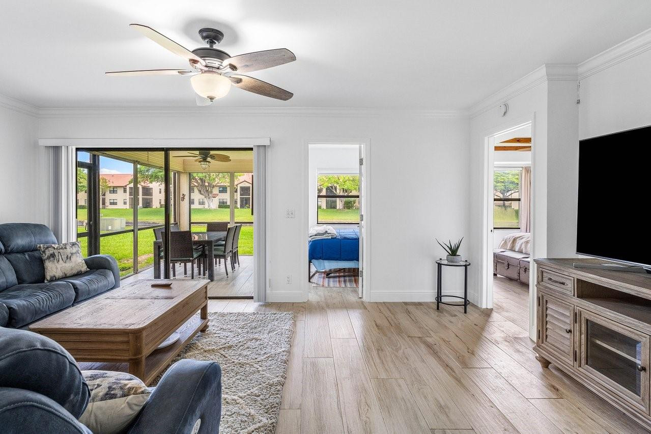 801 Freedom Ct 801