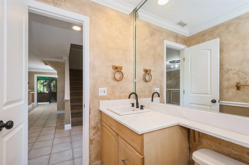 829 NW 47th St