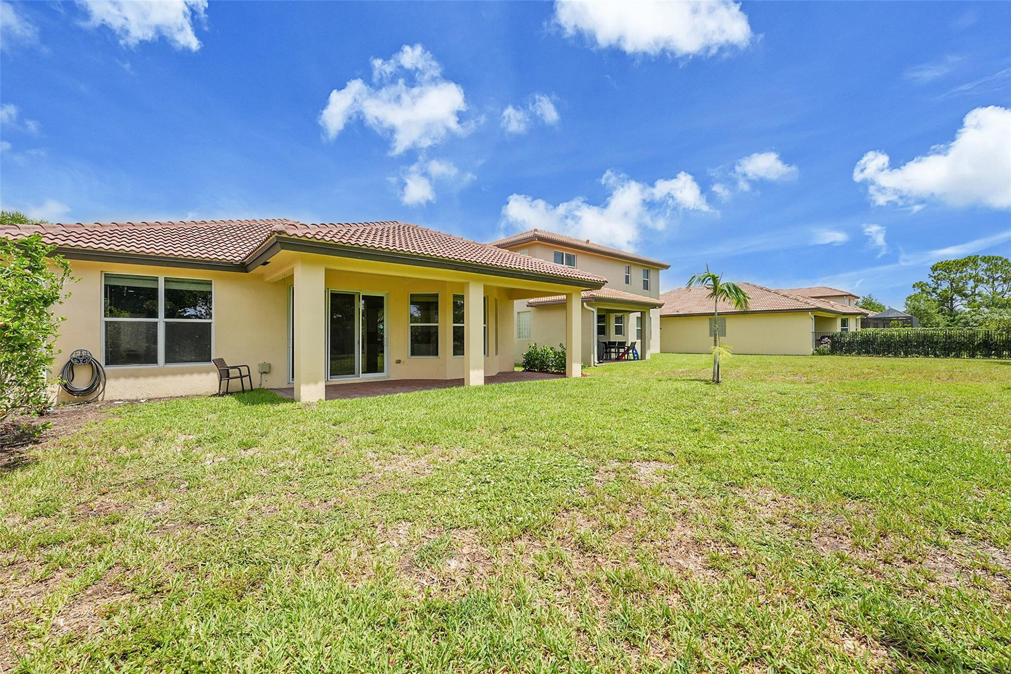 7162 Prudencia Dr