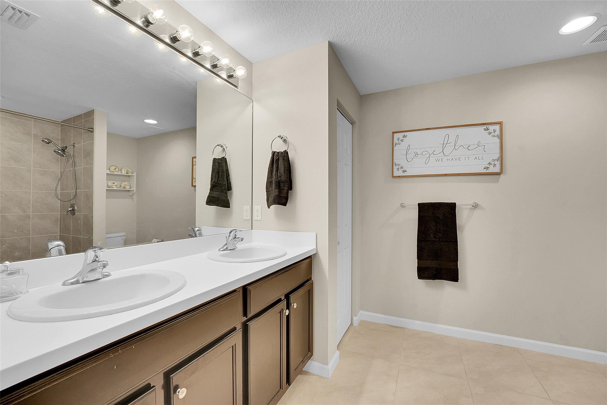 1896 SW Kimberly Ave