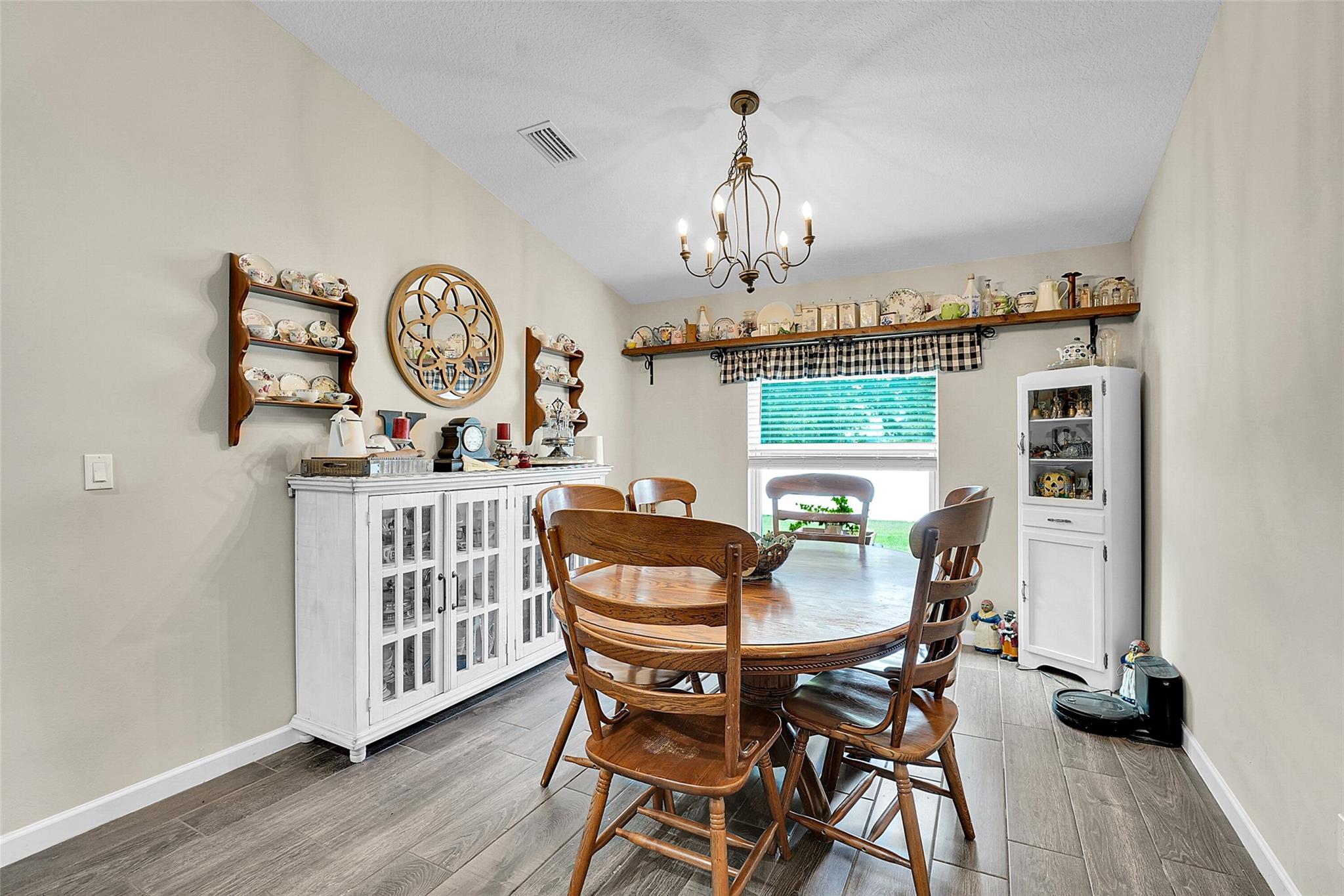 1896 SW Kimberly Ave