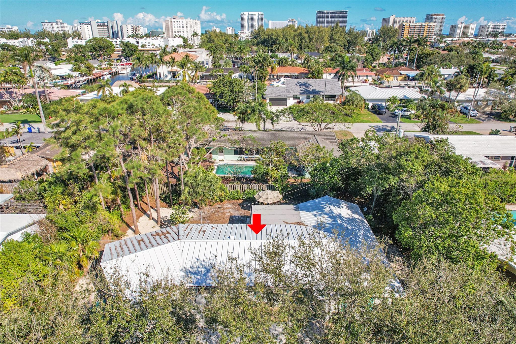 1240 NE 27th Ave