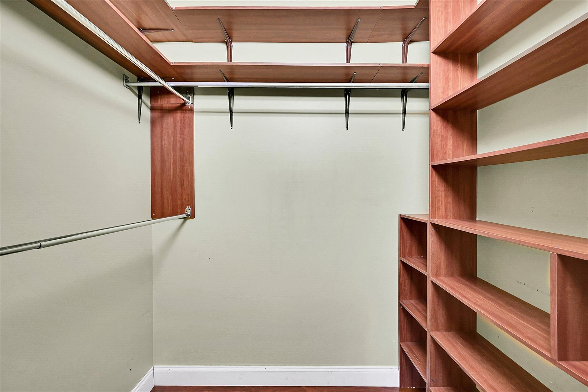 6384 NW 43 Terrace